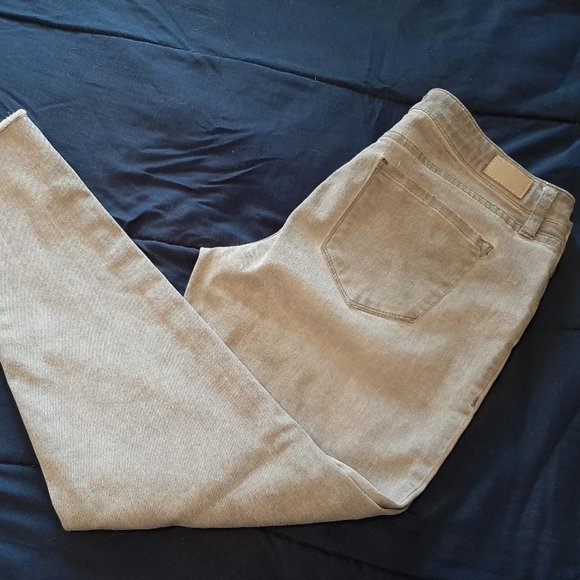 Dear John Denim - Dear John light grey ankle jeans fray hem size 30